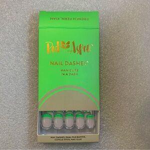 Red Aspen Green Press-On Nails